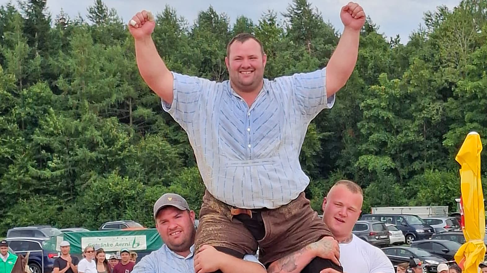 Schneider_Domenic_Stefan_Hungerbuehler.jpg